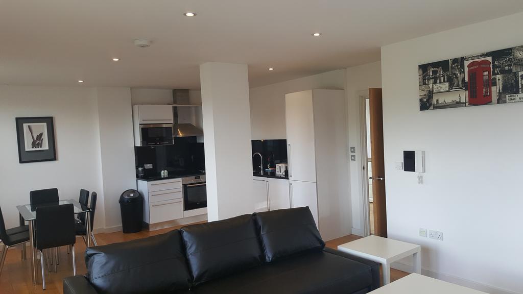 East Croydon Apartments - Just 3 Mins Walk To East Croydon Station Εξωτερικό φωτογραφία