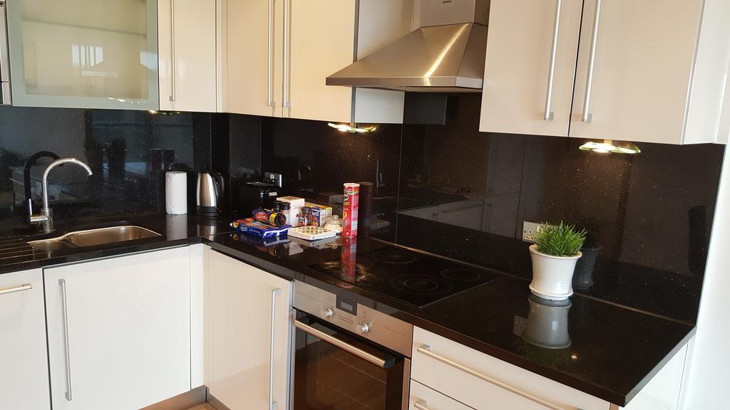 East Croydon Apartments - Just 3 Mins Walk To East Croydon Station Εξωτερικό φωτογραφία