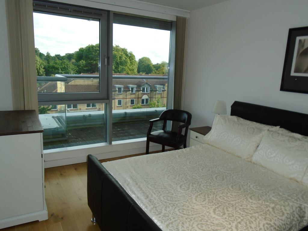 East Croydon Apartments - Just 3 Mins Walk To East Croydon Station Εξωτερικό φωτογραφία