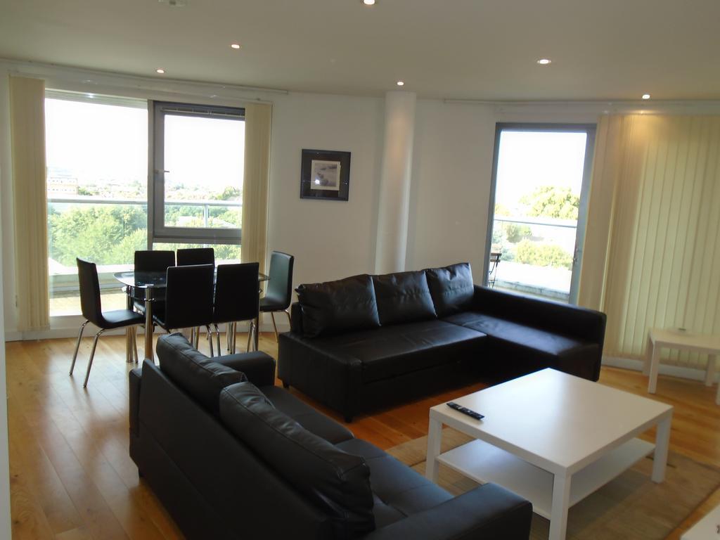 East Croydon Apartments - Just 3 Mins Walk To East Croydon Station Εξωτερικό φωτογραφία