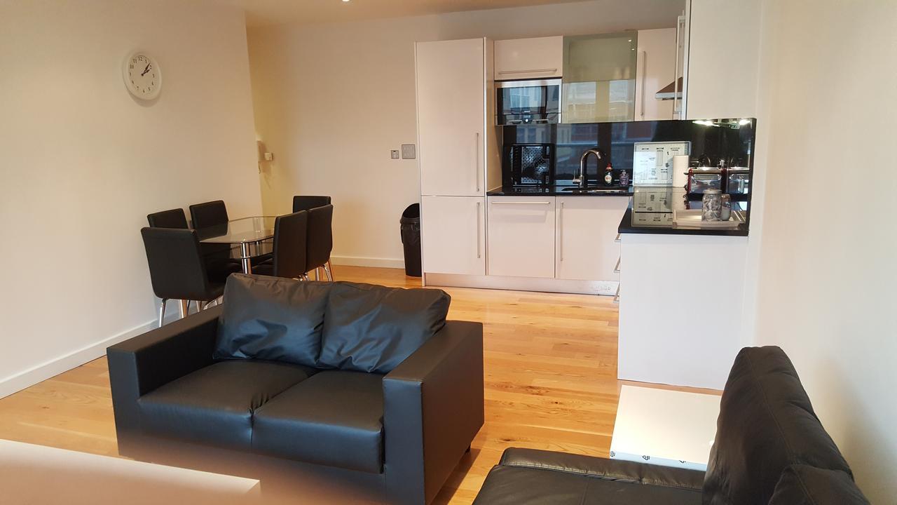 East Croydon Apartments - Just 3 Mins Walk To East Croydon Station Εξωτερικό φωτογραφία