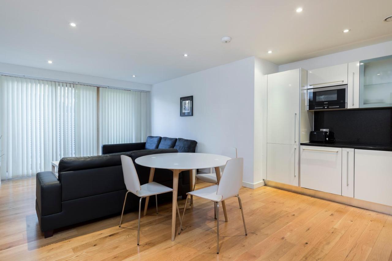 East Croydon Apartments - Just 3 Mins Walk To East Croydon Station Εξωτερικό φωτογραφία