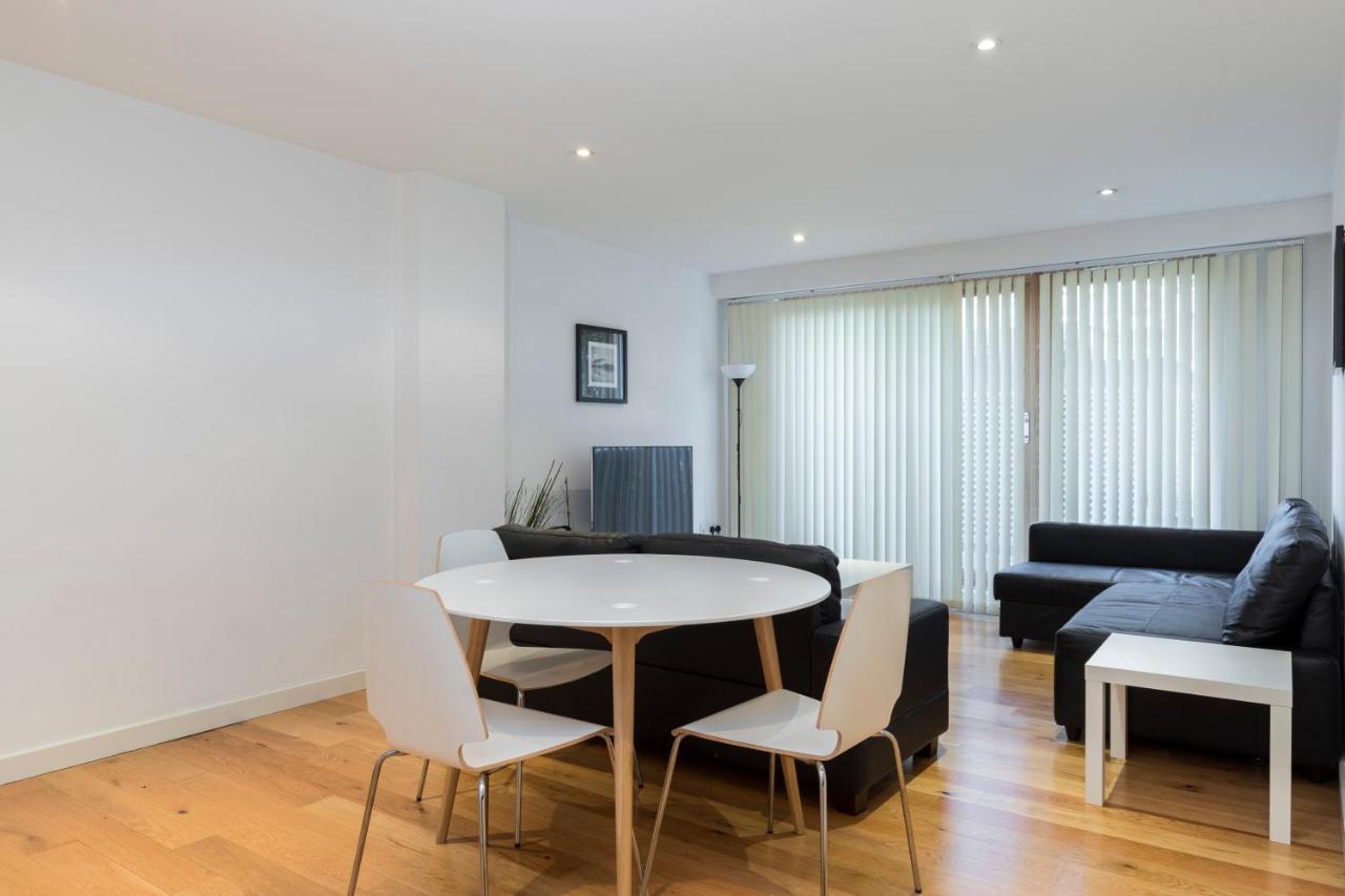 East Croydon Apartments - Just 3 Mins Walk To East Croydon Station Εξωτερικό φωτογραφία
